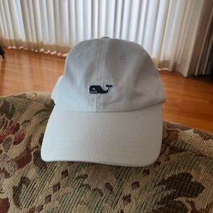 White Vineyard Vines Hat